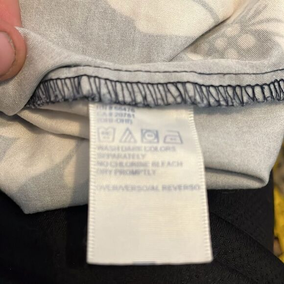 Vintage Y2K Tommy Hilfiger Blue Floral Print Design Cropped Pants - Picture 11 of 12